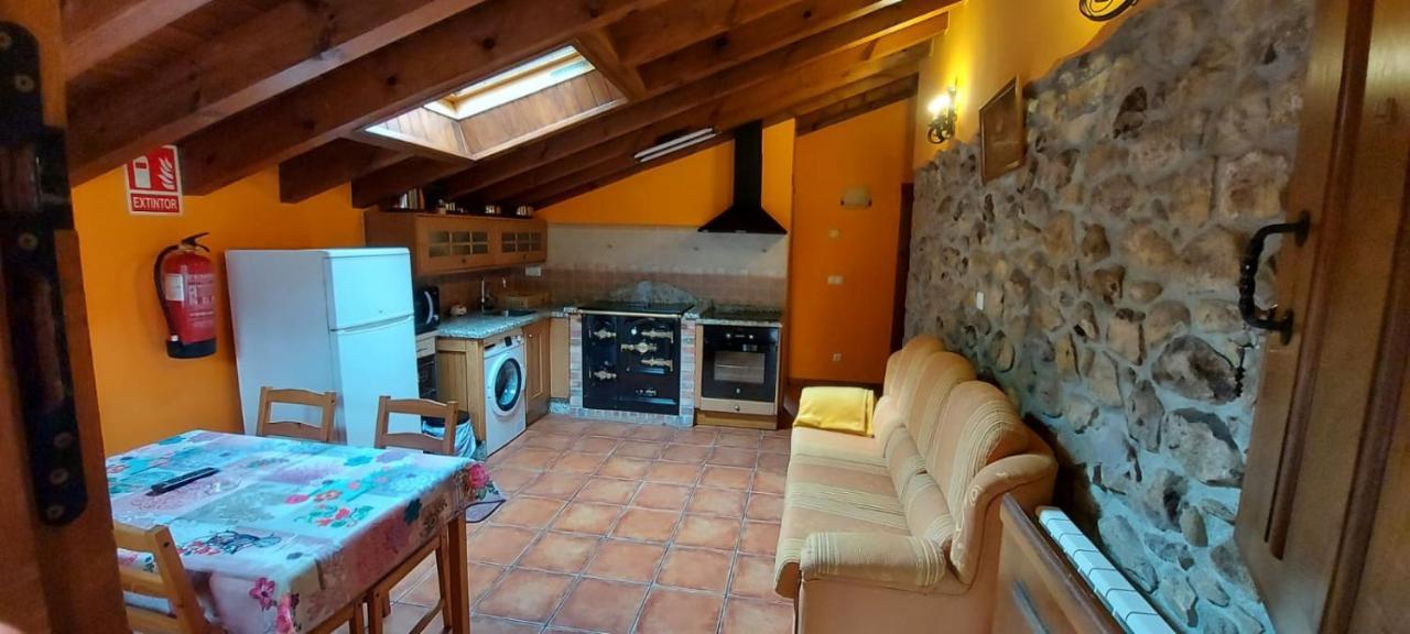 Апартаменты Casa La Pumarada Льяно-Кон Экстерьер фото